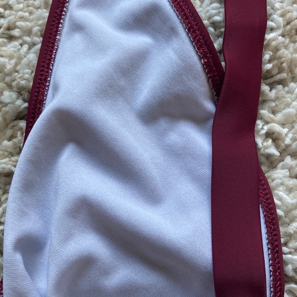 URBAN OUTFITTERS one piece swimsuit BURGUNDY SIZE XS - Picture 5 of 6